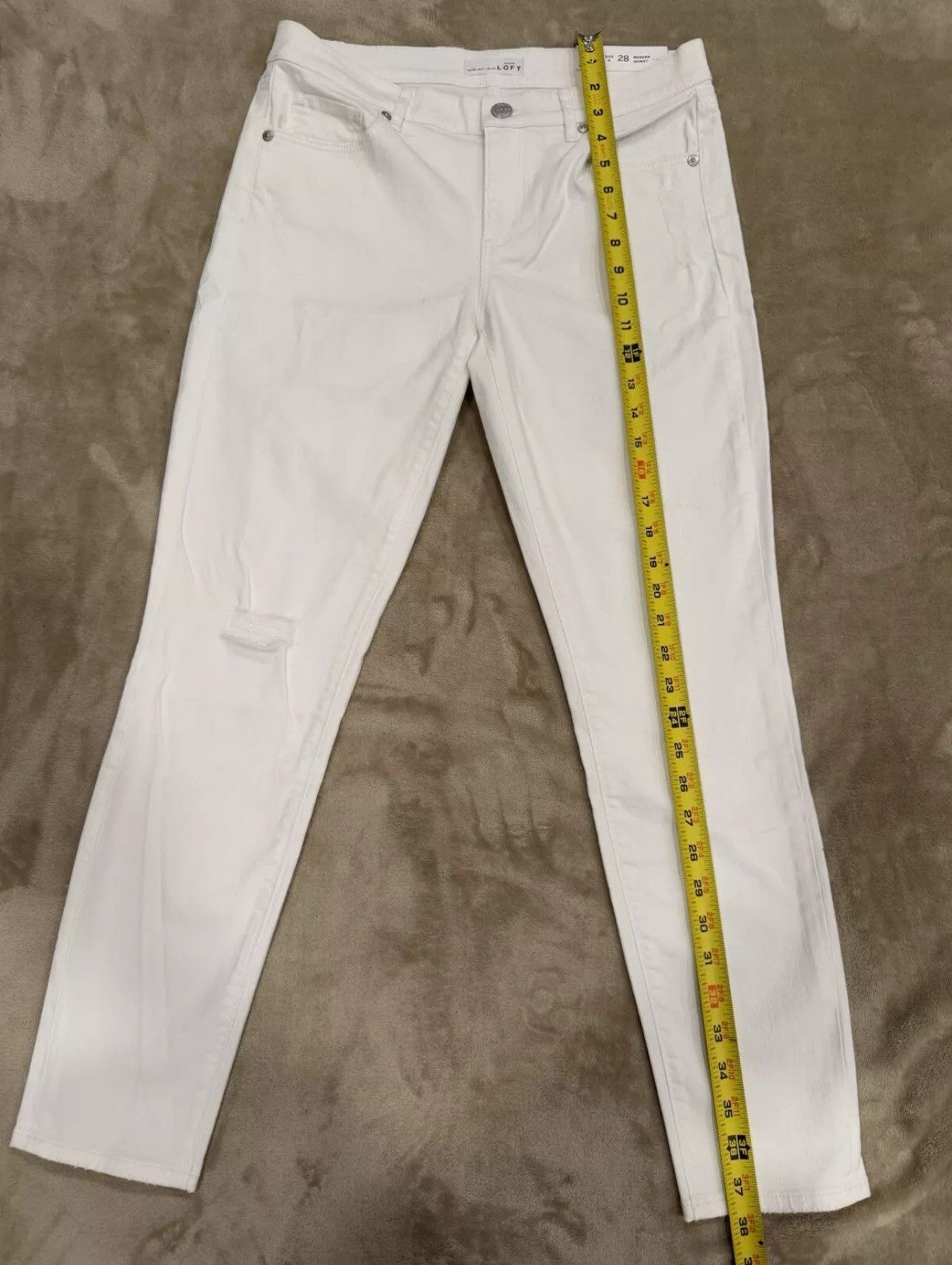 Ann Taylor Ann Taylor Loft White Skinny Ankle Jeans Size 6/28 Size 28" / US 6 / IT 42 - 11 Thumbnail