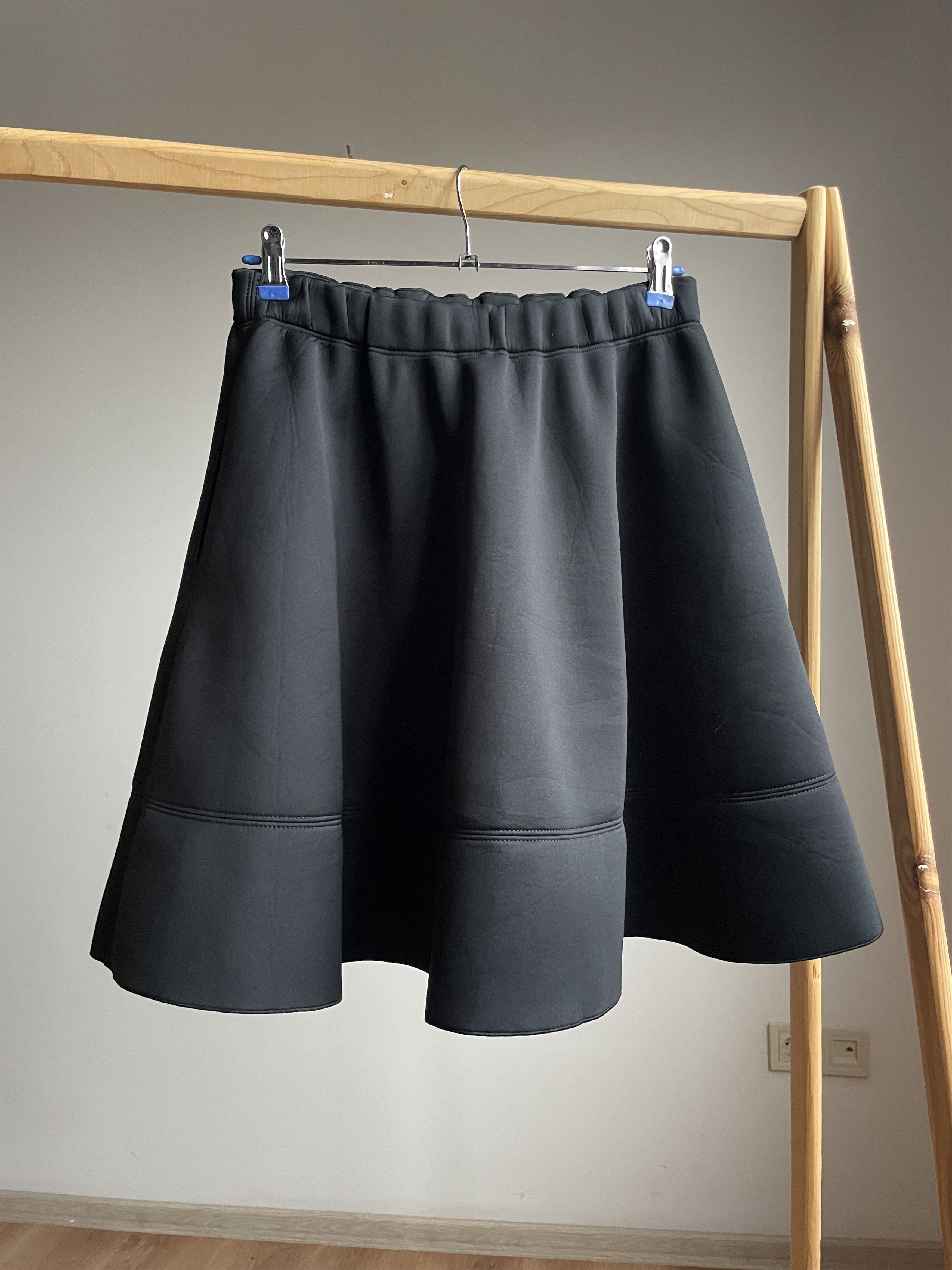 No. 21 No 21 Numero Ventuno Neoprene Flared Midi Skirt Size 32" / US 10 / IT 46 - 2 Thumbnail