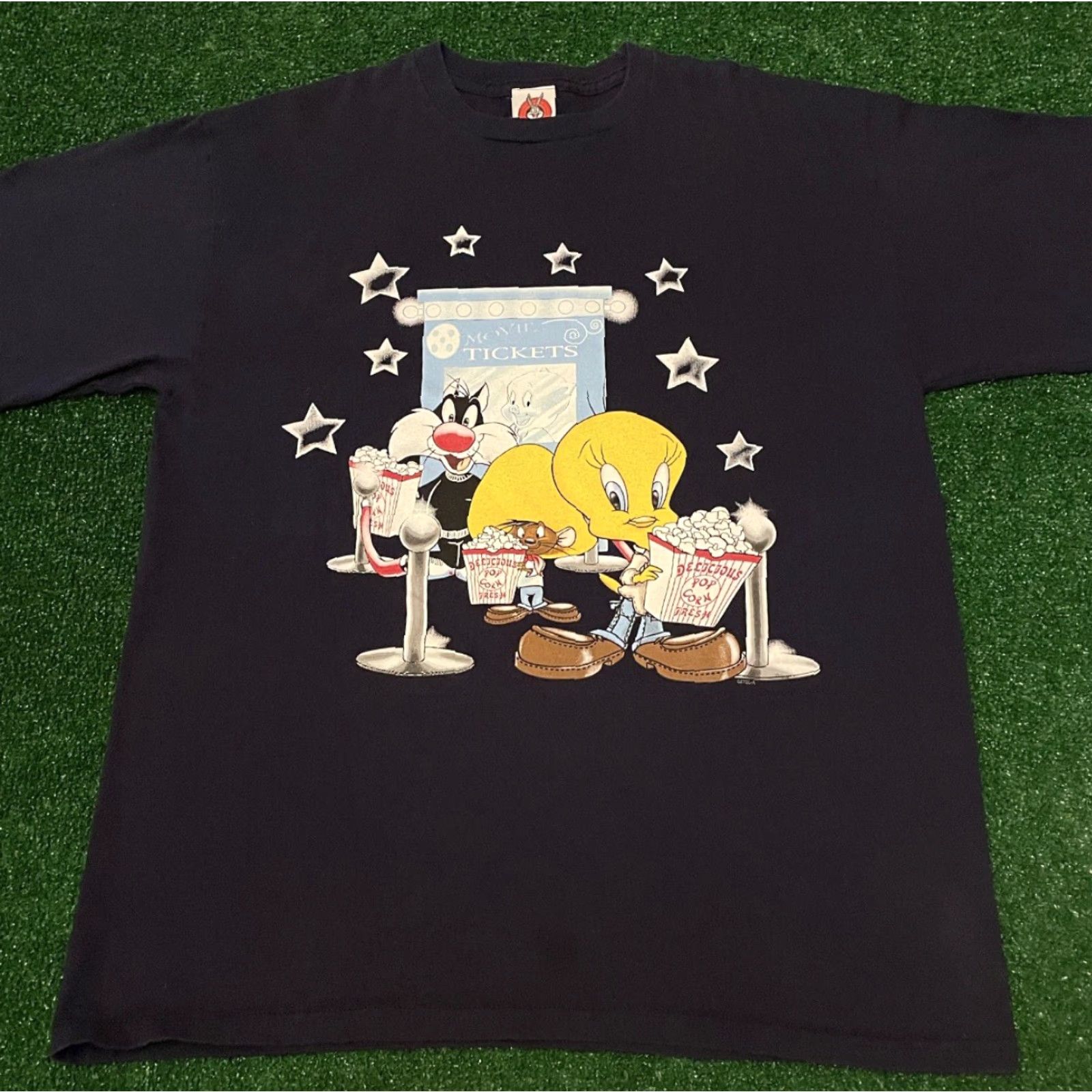 Vintage VINTAGE 90s Looney Tunes T-Shirt Mens L Navy Tweety Sylvester Bugs Bunny Speedy Gonzales, 1999, Cartoon Movies Theme Size US L / EU 52-54 / 3 - 3 Thumbnail