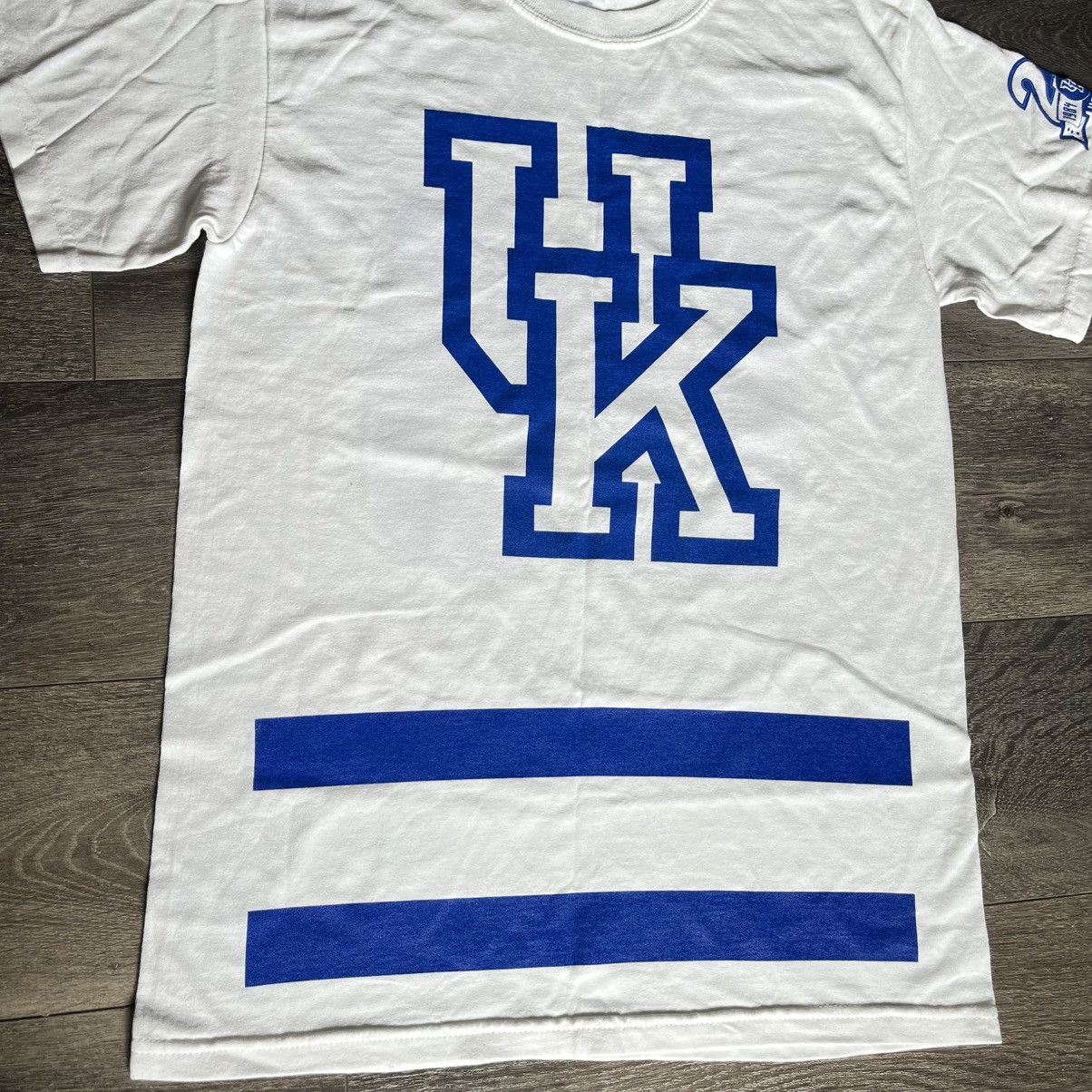 Vintage Vintage Y2K University of Kentucky UK Hockey Jersey T Shirt Size US S / EU 44-46 / 1 - 3 Thumbnail