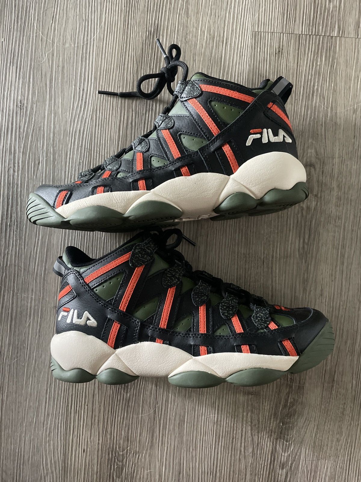 Fila Fila Basketball shoes Size US 9 / EU 42 - 2 Thumbnail