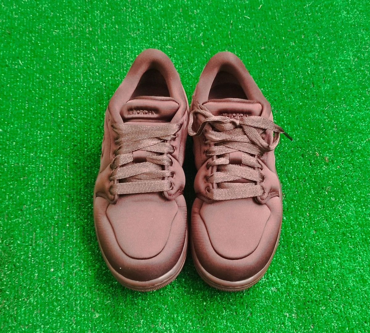 Jordan Brand Shoes Air Jordan 1 Low Method of Make Size US 9 / IT 39 - 2 Thumbnail