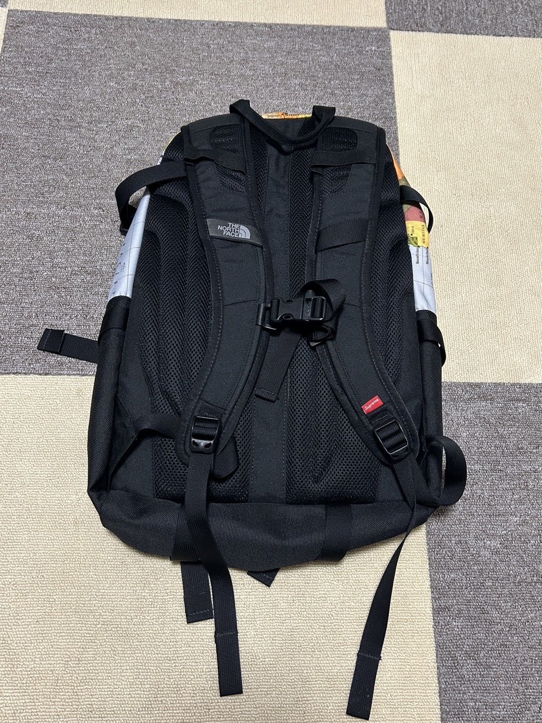 Supreme × The North Face [RARE] Supreme The North Face Expedition Maps Backpack Size ONE SIZE - 3 Thumbnail