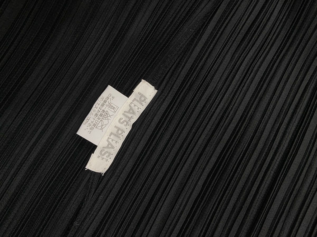 Pleats Please Issey Miyake PLEATS PLEASE POLYESTER CARDIGAN DRESS Size ONE SIZE - 3 Thumbnail