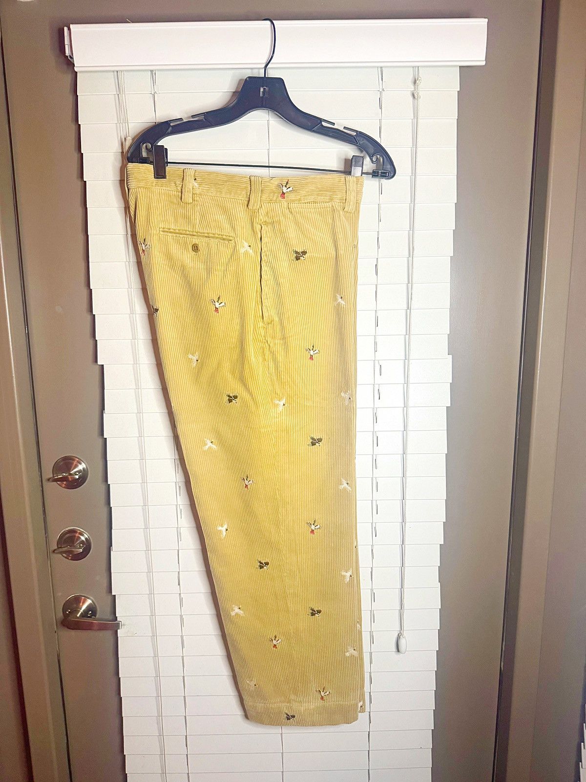 Polo Ralph Lauren Polo Ralph Lauren Corduroy duck pant Size US 34 / EU 50 - 1 Thumbnail