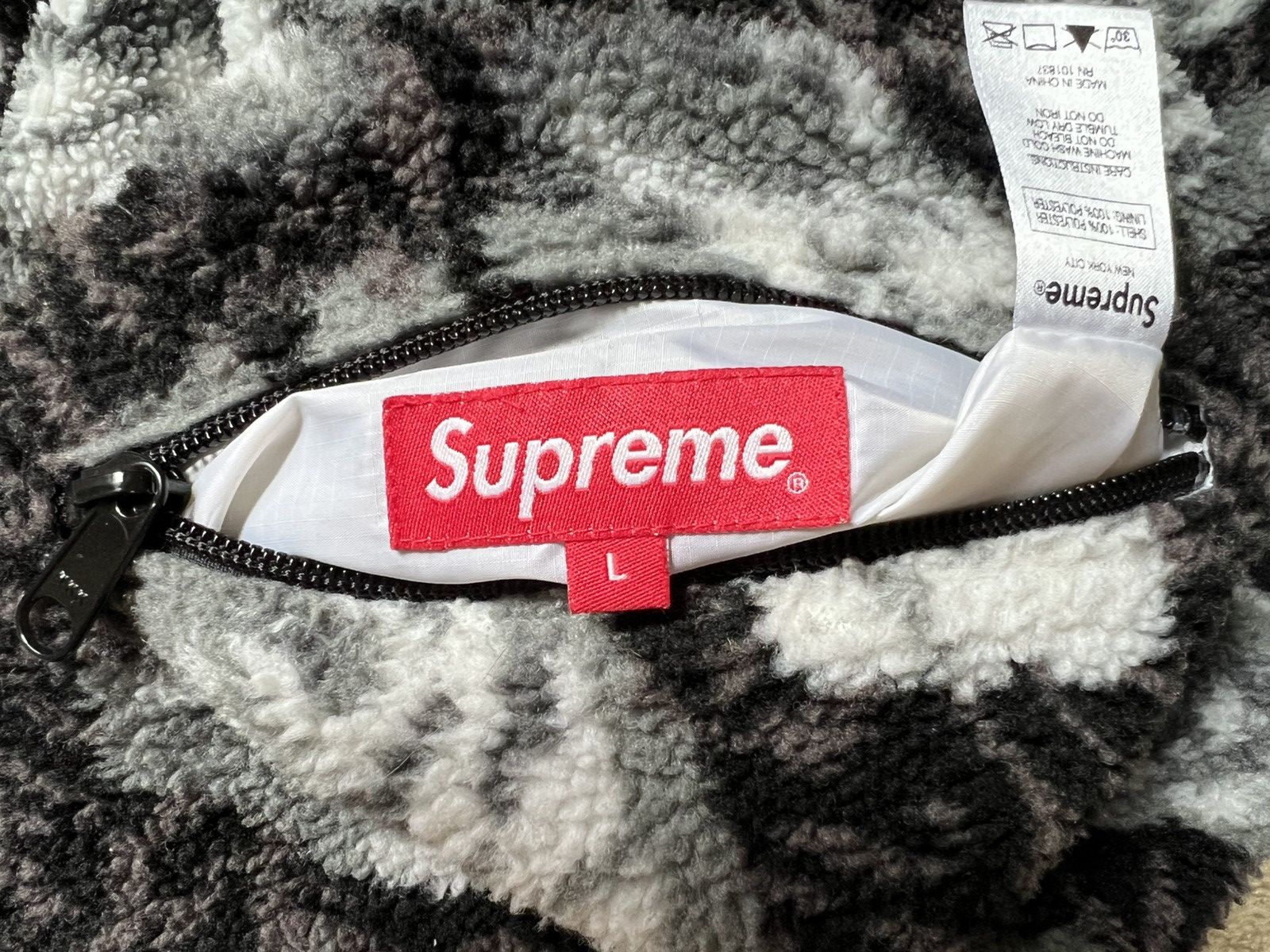 Supreme FW16 Supreme Roses Sherpa Fleece Reversible Jacket Black Size US L / EU 52-54 / 3 - 8 Thumbnail