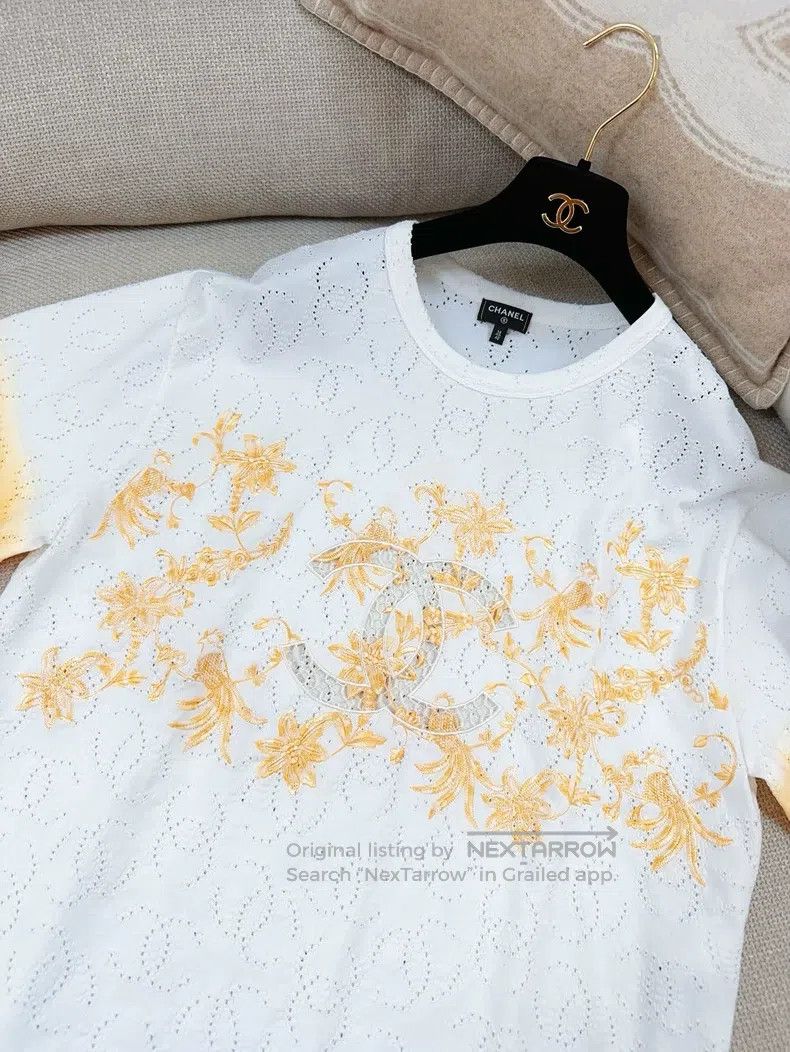 Chanel Chanel 23A Handicraft Workshop Series White Orange Gradien Size XS / US 0-2 / IT 36-38 - 4 Thumbnail