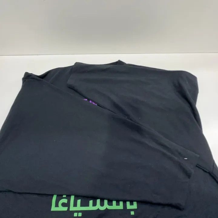 Balenciaga Balenciaga Balenciaga Multilingual Print Long Sleeve TShir Size US S / EU 44-46 / 1 - 4 Thumbnail