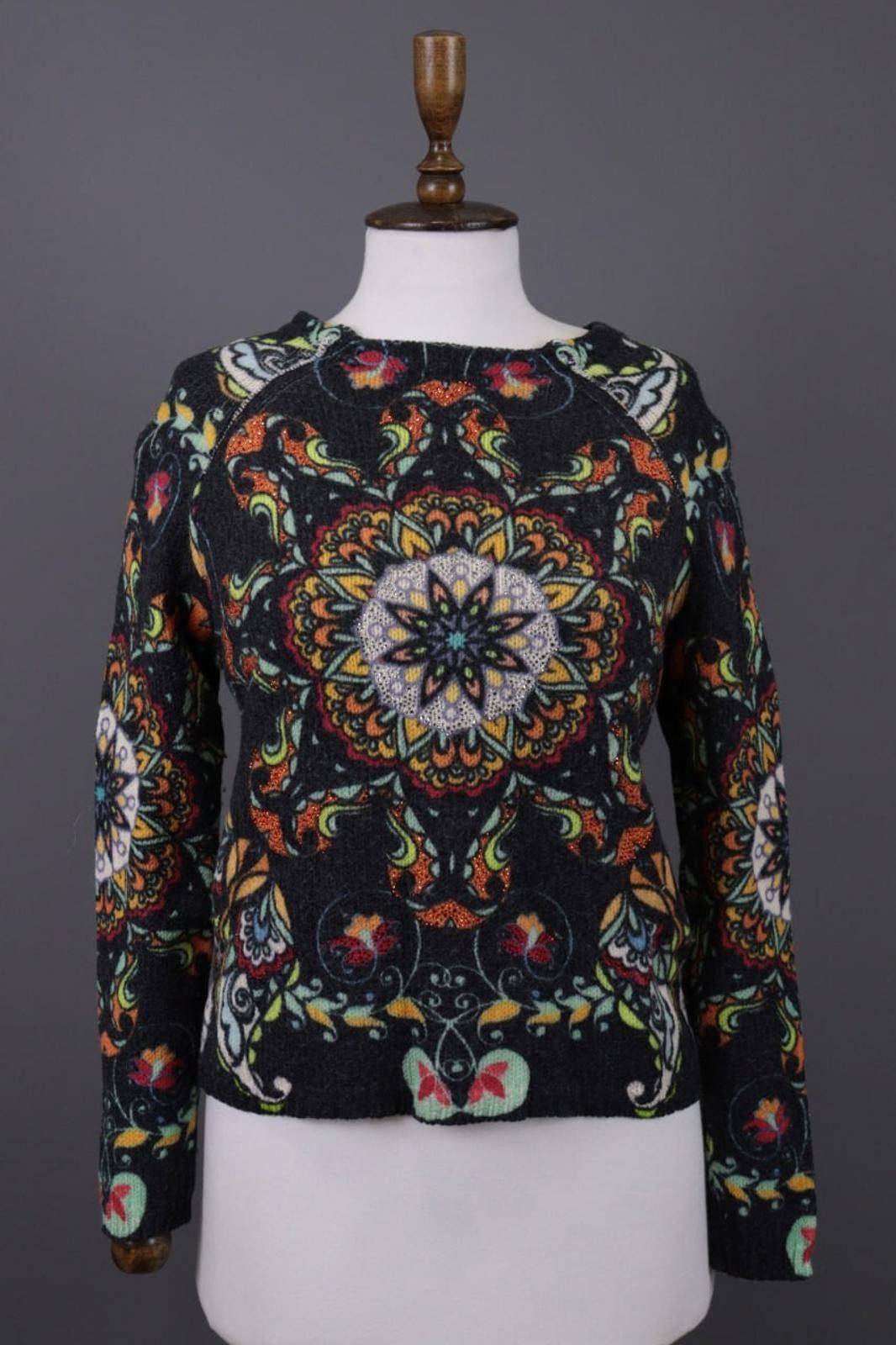 Designer Princess Goes Hollywood Gray Floral Sweater Size 36 / M Size M / US 6-8 / IT 42-44 - 1 Thumbnail