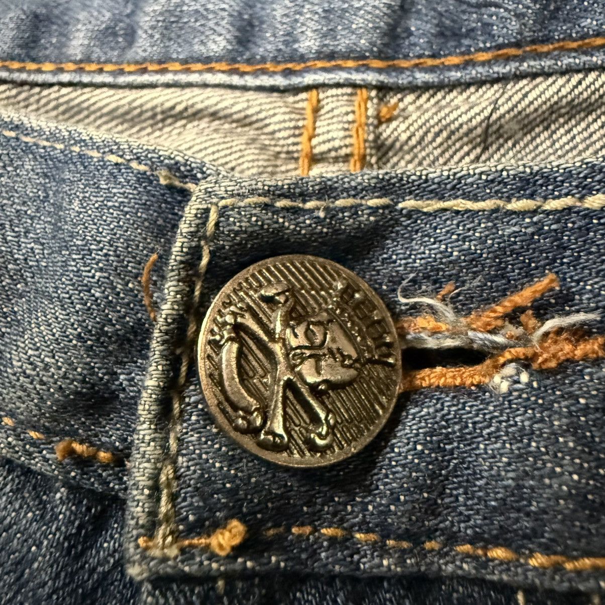 Japanese Brand Japanese Destroyed Karakuri Thrashed Denim Vintage Y2K Size US 34 / EU 50 - 16 Thumbnail