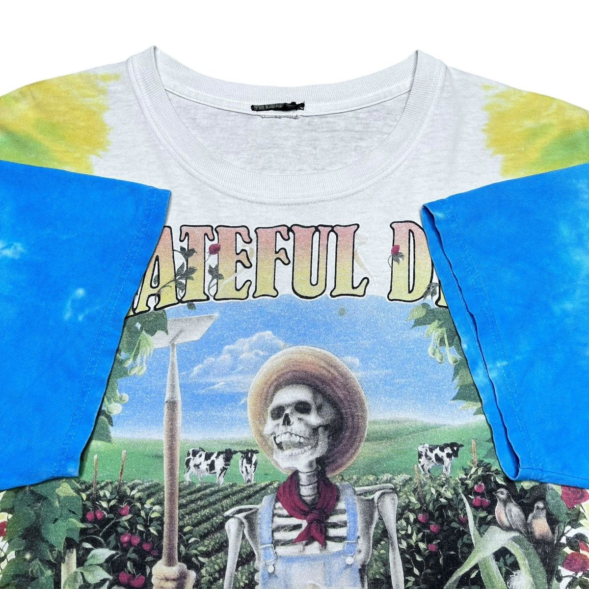 Liquid Blue Vintage 2000s Grateful Dead Liquid Blue Keep It Green TShirt Size US XL / EU 56 / 4 - 3 Thumbnail
