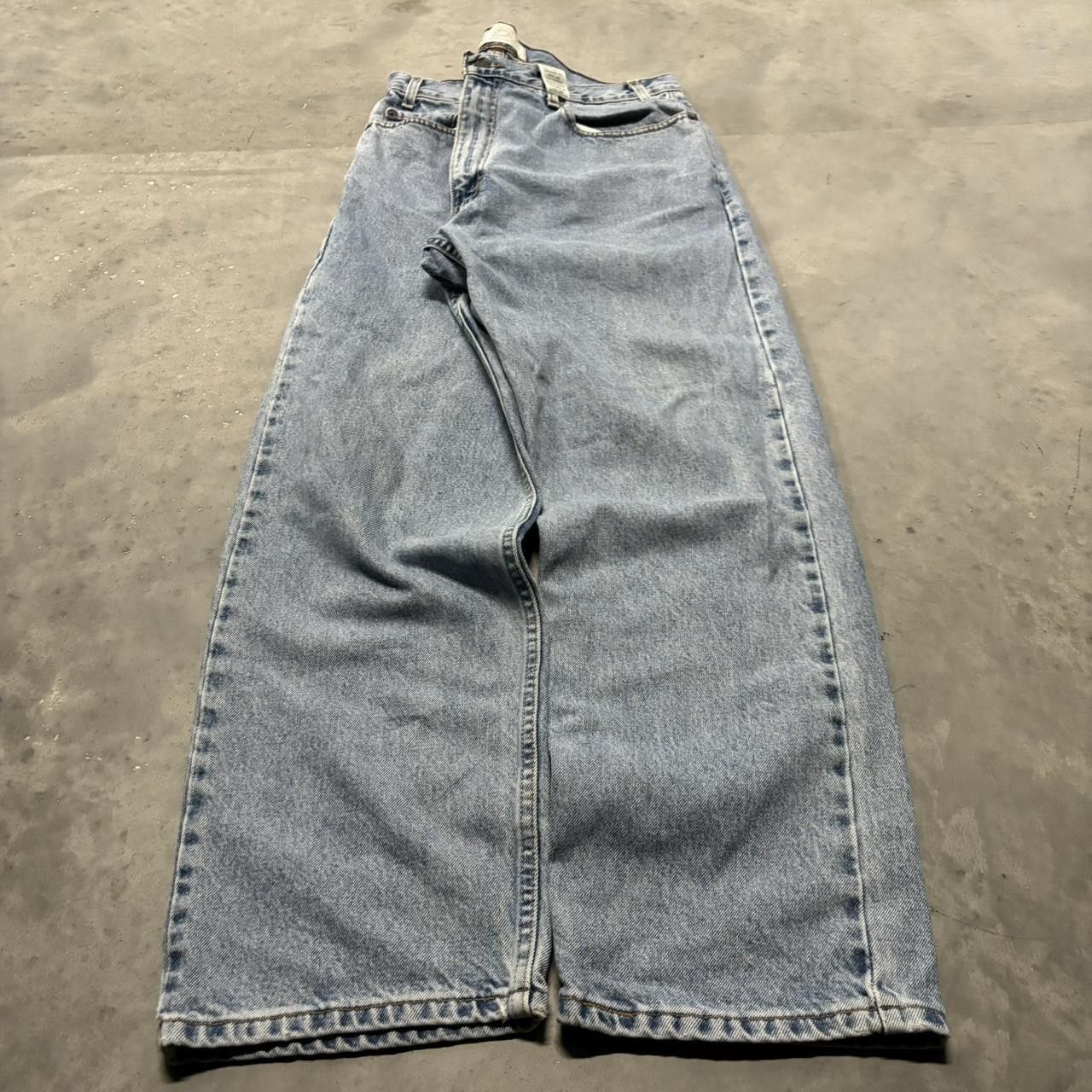 Levi's × Vintage Crazy Vintage Y2K/2000s Levi’s Light Wash Skater Denim Jeans! Size US 36 / EU 52 - 3 Thumbnail