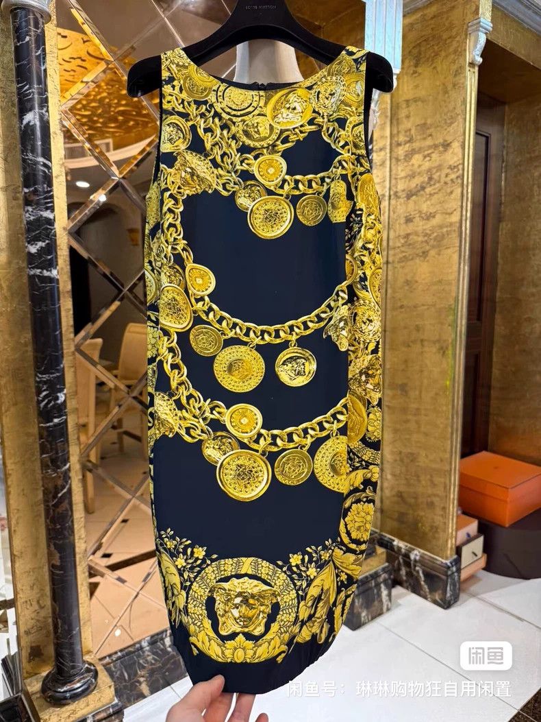 Versace Versace Black gold chain print dress | Grailed