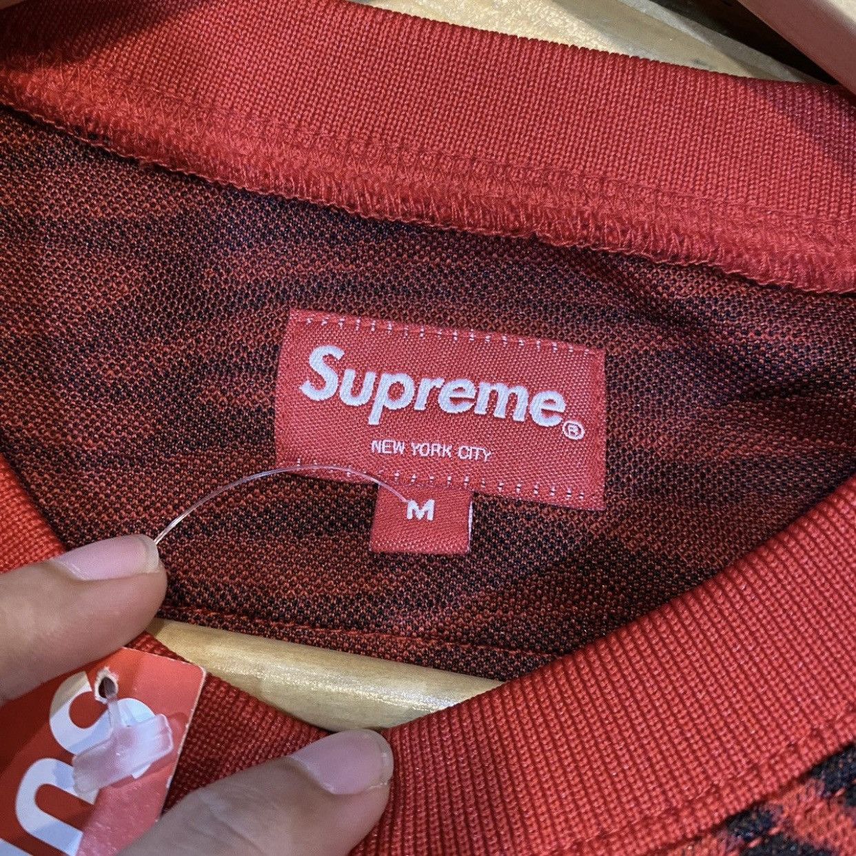 Supreme Supreme Zebra L/S Top Red Fall/Winter 2019 New Size US M / EU 48-50 / 2 - 9 Thumbnail