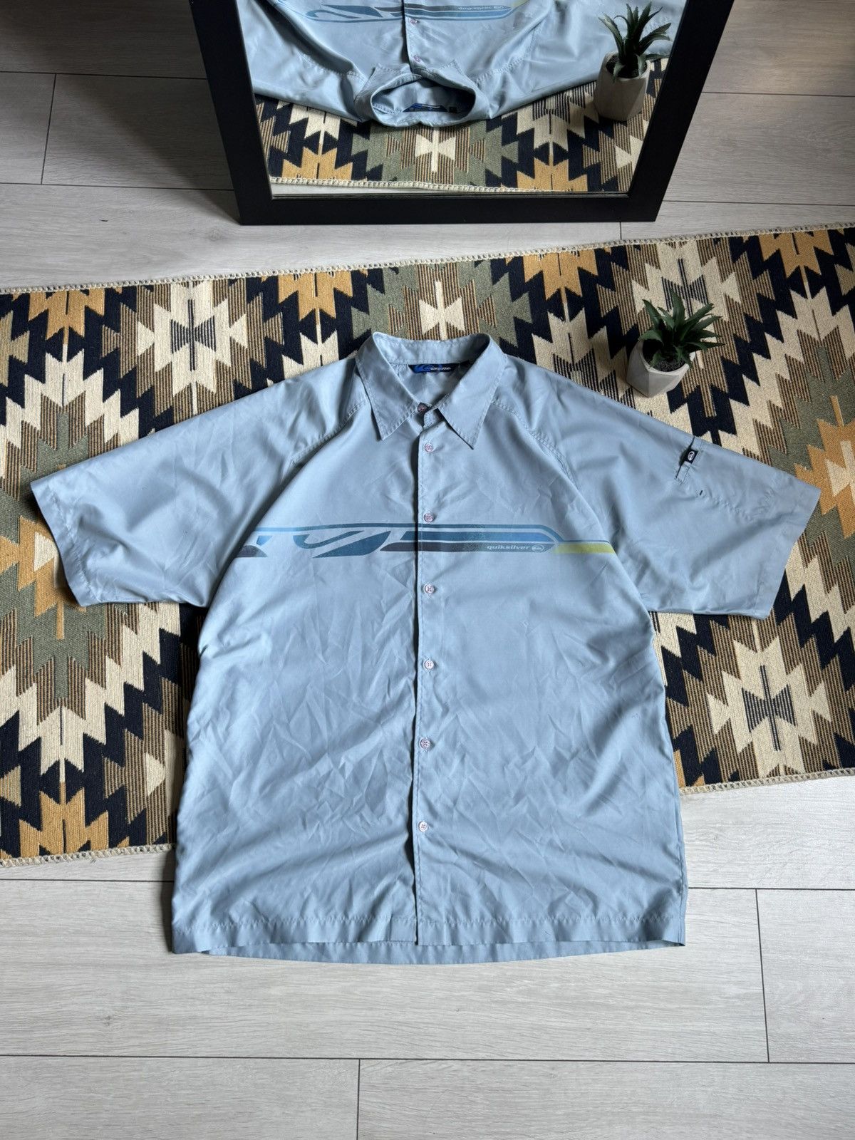 Quiksilver Vintage Quiksilver Sleeve less Logo Button Up Shirt Size US XL / EU 56 / 4 - 1 Thumbnail