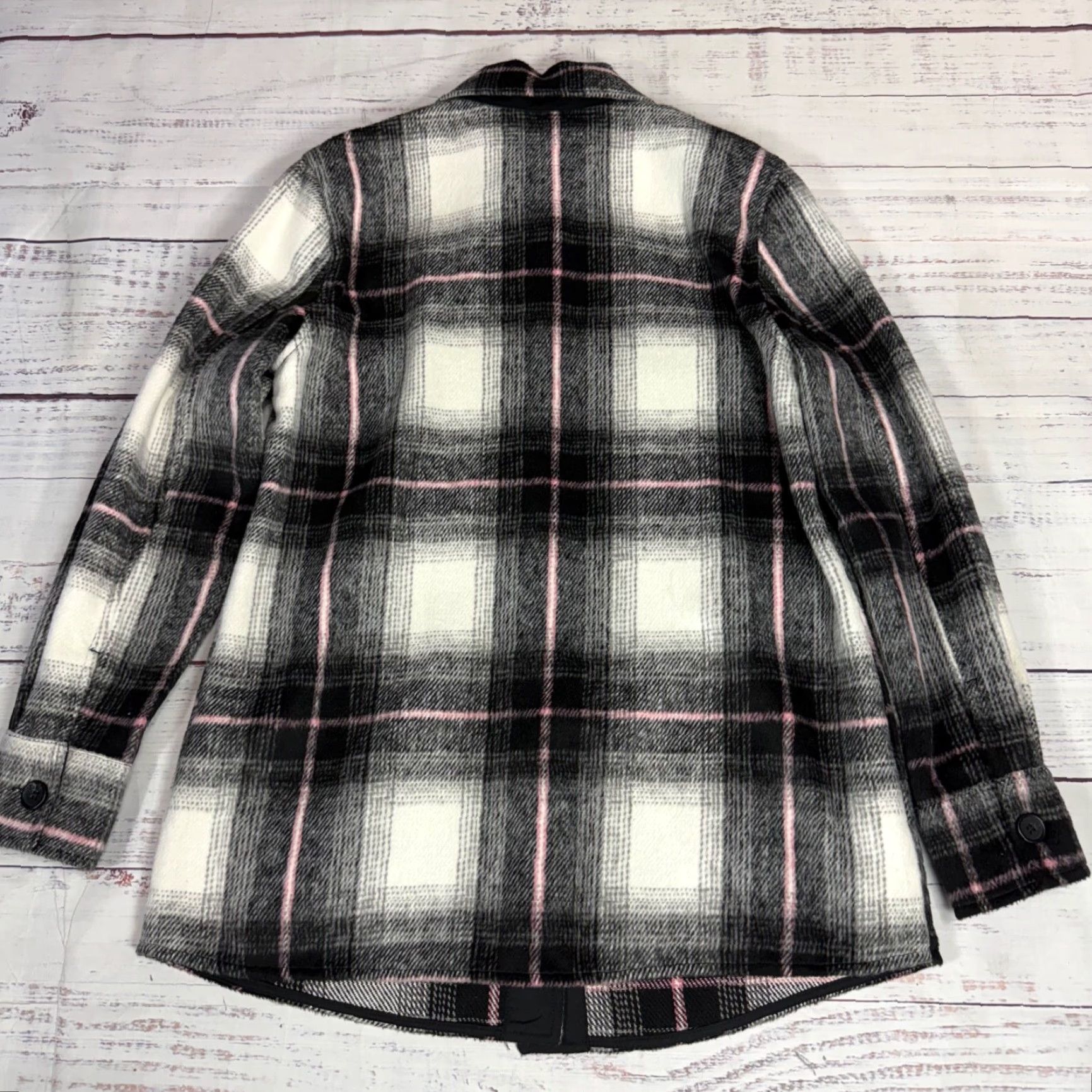 Vintage Tribal Jeans Shirt Jacket Womens Plaid Flannel Button Front Black/White Size S Size S / US 4 / IT 40 - 4 Thumbnail