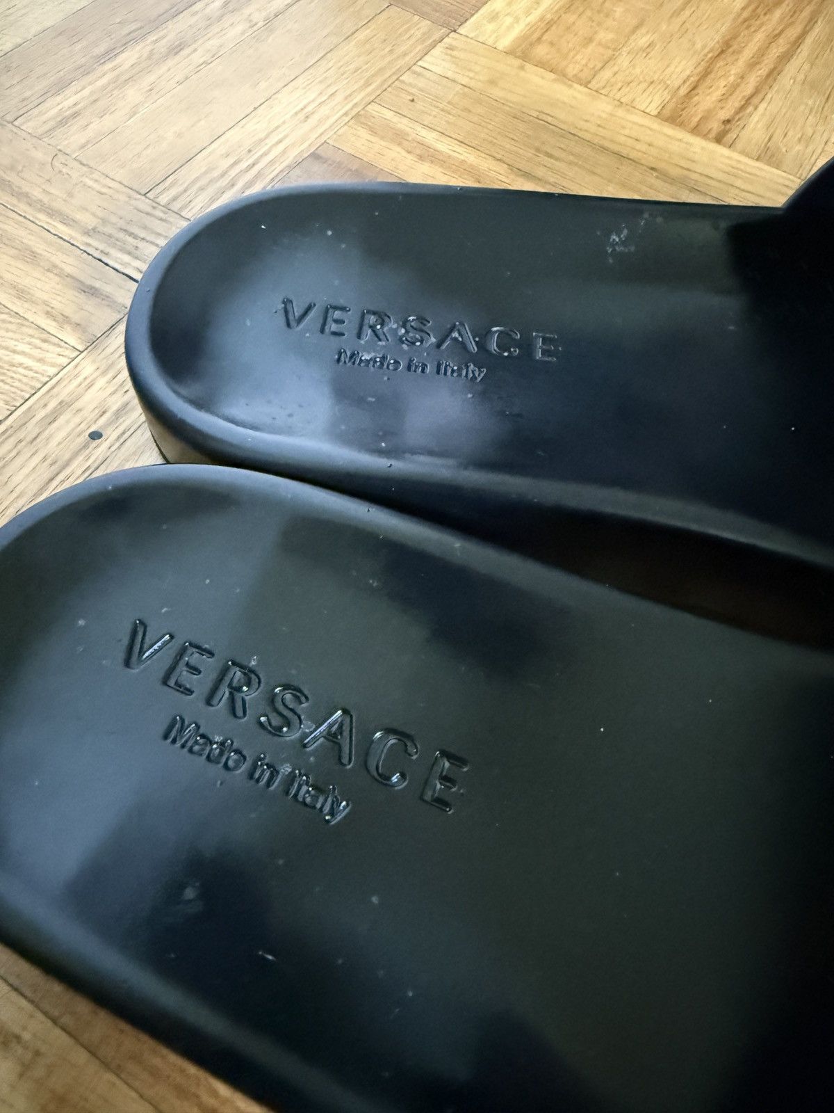 Versace Versace La Medusa Palazzo Rubber Slides Size US 9 / EU 42 - 4 Thumbnail
