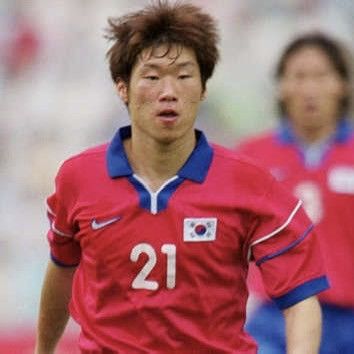 image of Vintage 2000 Nike South Korea Home Jersey Football Shirt in Red, Men's (Size Medium)