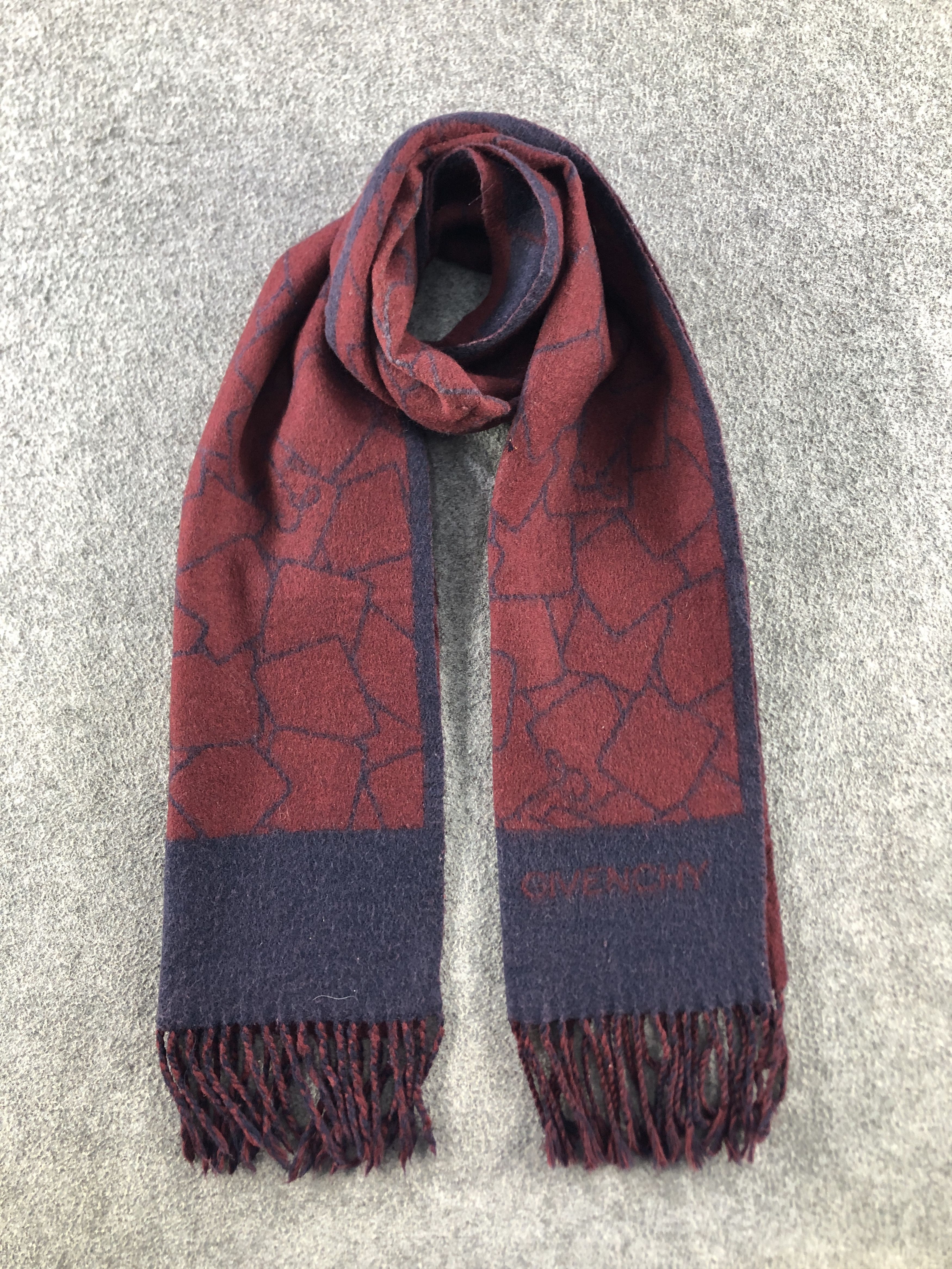 Vintage Givenchy Wool Scarf / Muffler / Neckwear P866 Size ONE SIZE - 1 Thumbnail