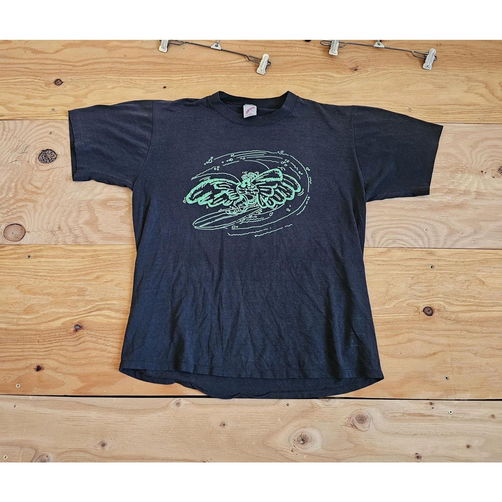 Jerzees The Waves Wild Turkey Party Surf T-Shirt Double Sided XL 90s Size US XL / EU 56 / 4 - 1 Thumbnail