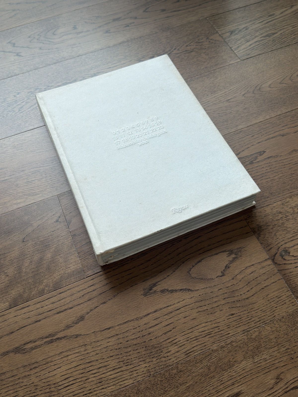 Maison Margiela Maison Martin Margiela Cream #9 book 912 pages