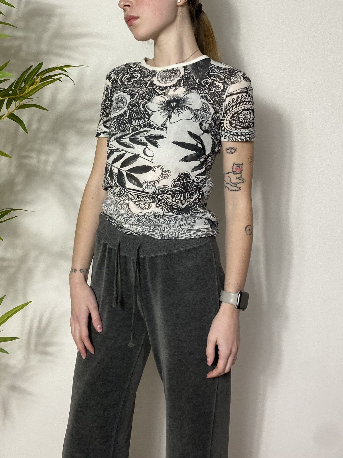 Vintage VINTAGE TATTO MESH AVANT GARDE TEE SHIRT Size M / US 6-8 / IT 42-44 - 3 Thumbnail