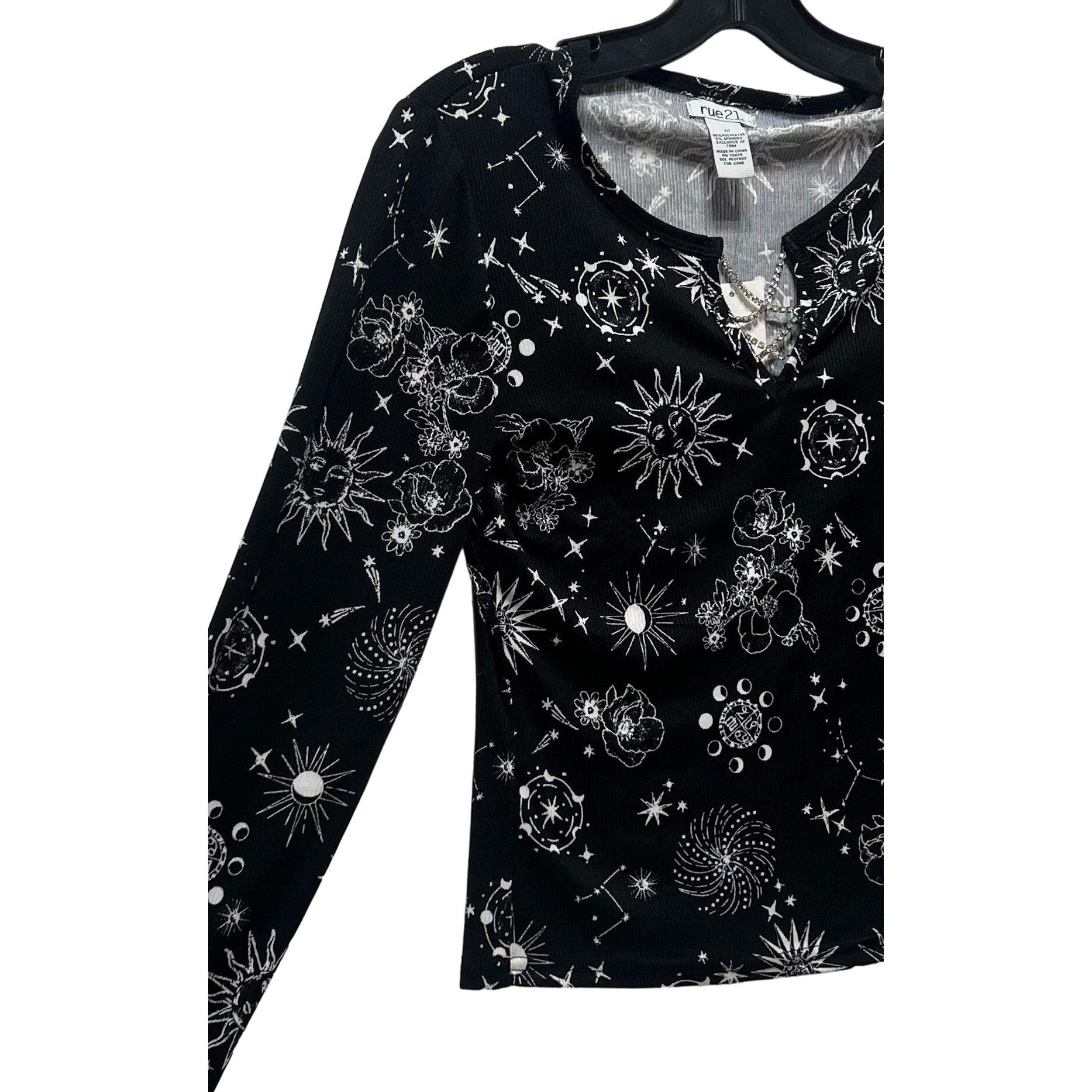 rue21 Rue 21 - Women's Long Sleeve Pullover Blouse - Black - Mediu Size M / US 6-8 / IT 42-44 - 12 Thumbnail