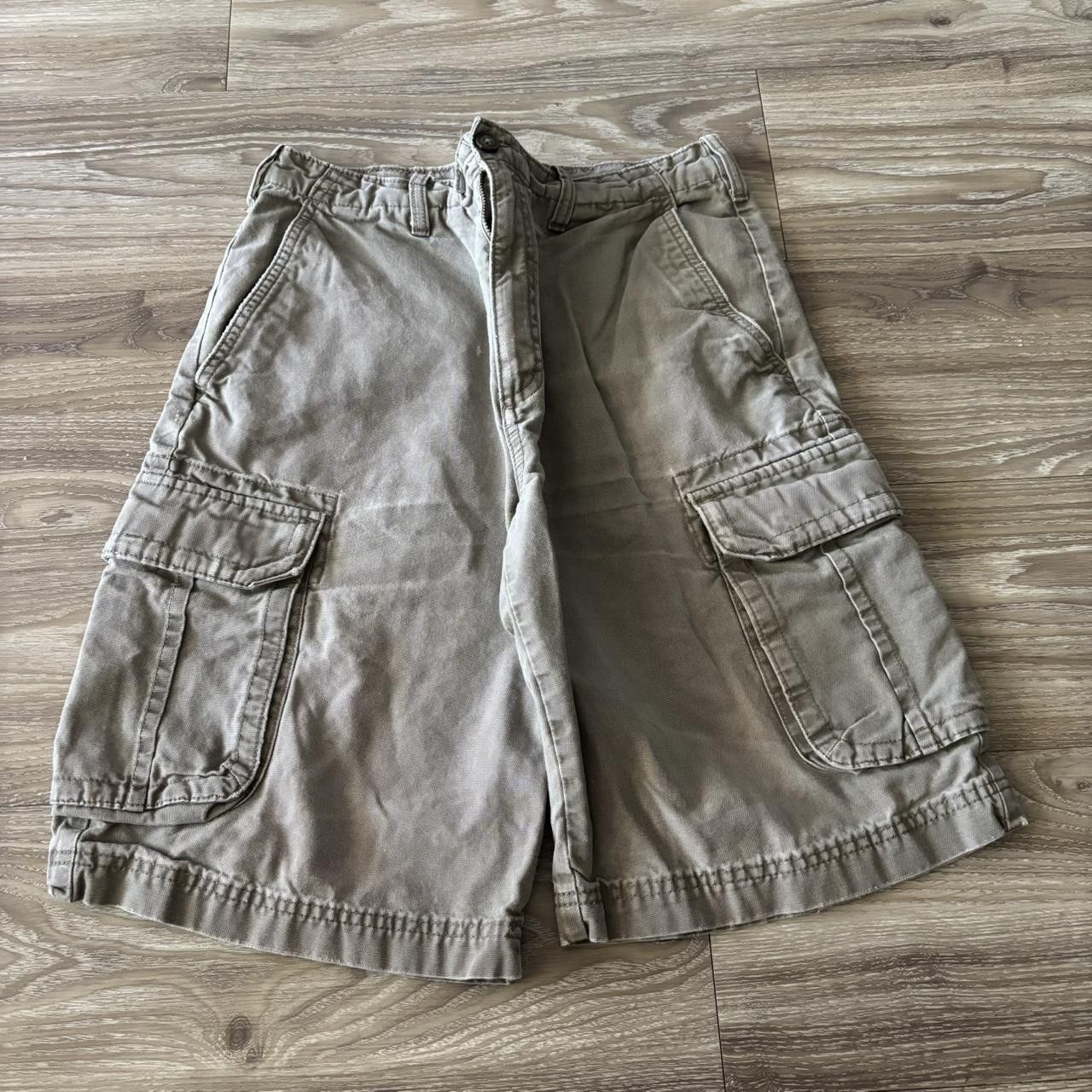 Perry Ellis Crazy Vintage Y2K/2000s Baggy Light Brown Perry Ellis Skater Style Cargo Shorts! Size 32 Size US 32 / EU 48 - 1 Thumbnail