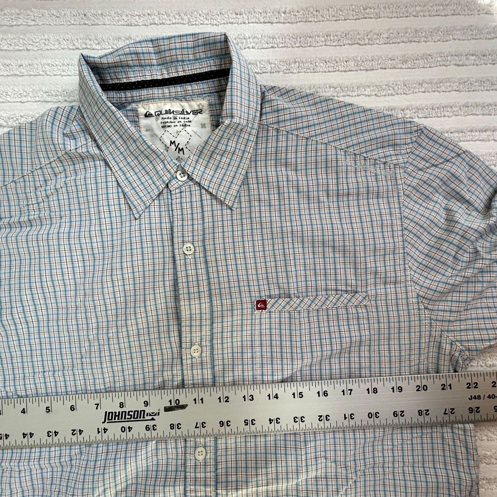 Quiksilver Quiksilver Mens Shirt Button Up Short Sleeve Plaid Blue White Pocket Medium Casual Travel Size US M / EU 48-50 / 2 - 6 Thumbnail