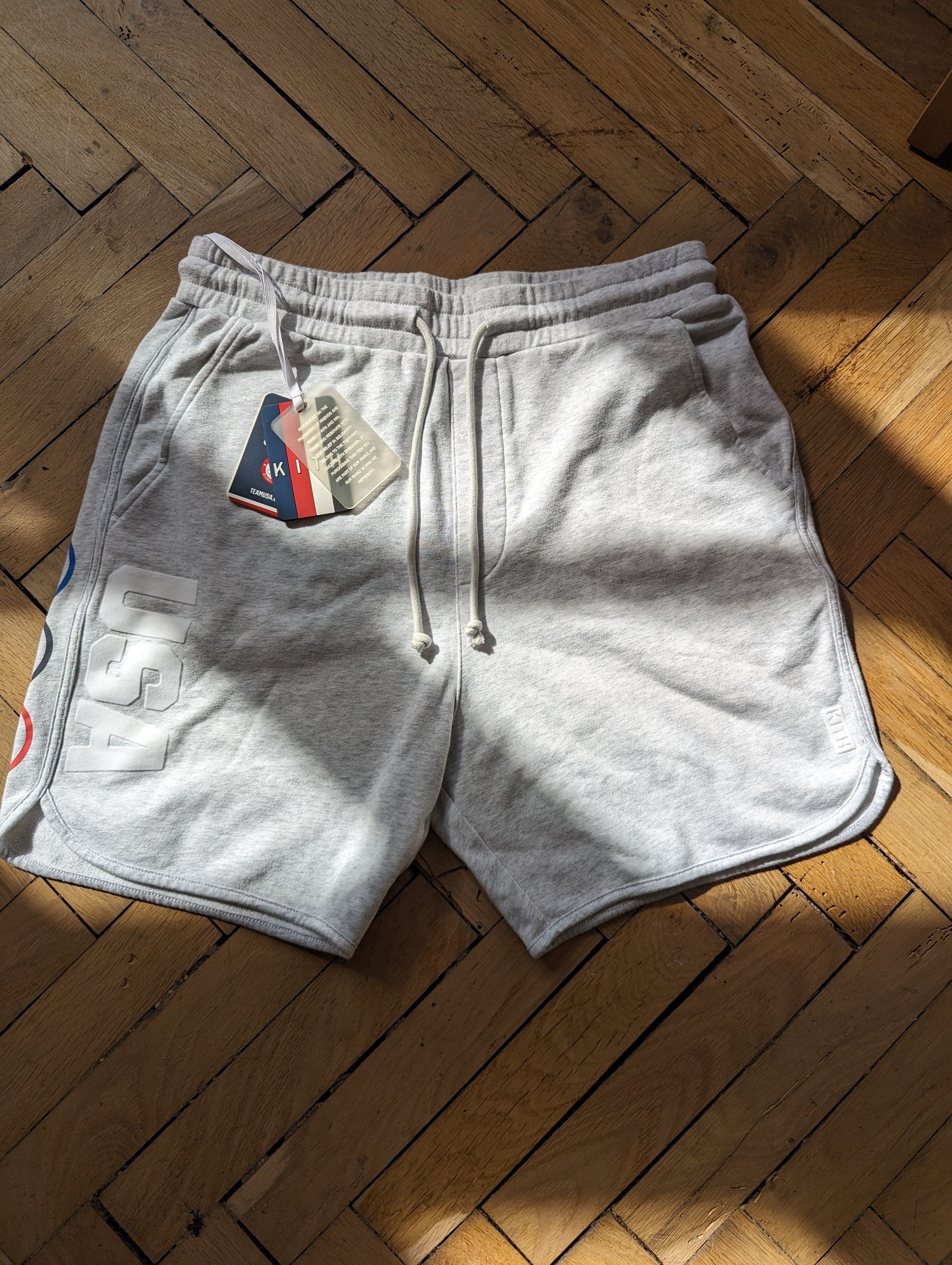 Kith Short Kith team USA 5 rings grey Size US 32 / EU 48 - 2 Thumbnail