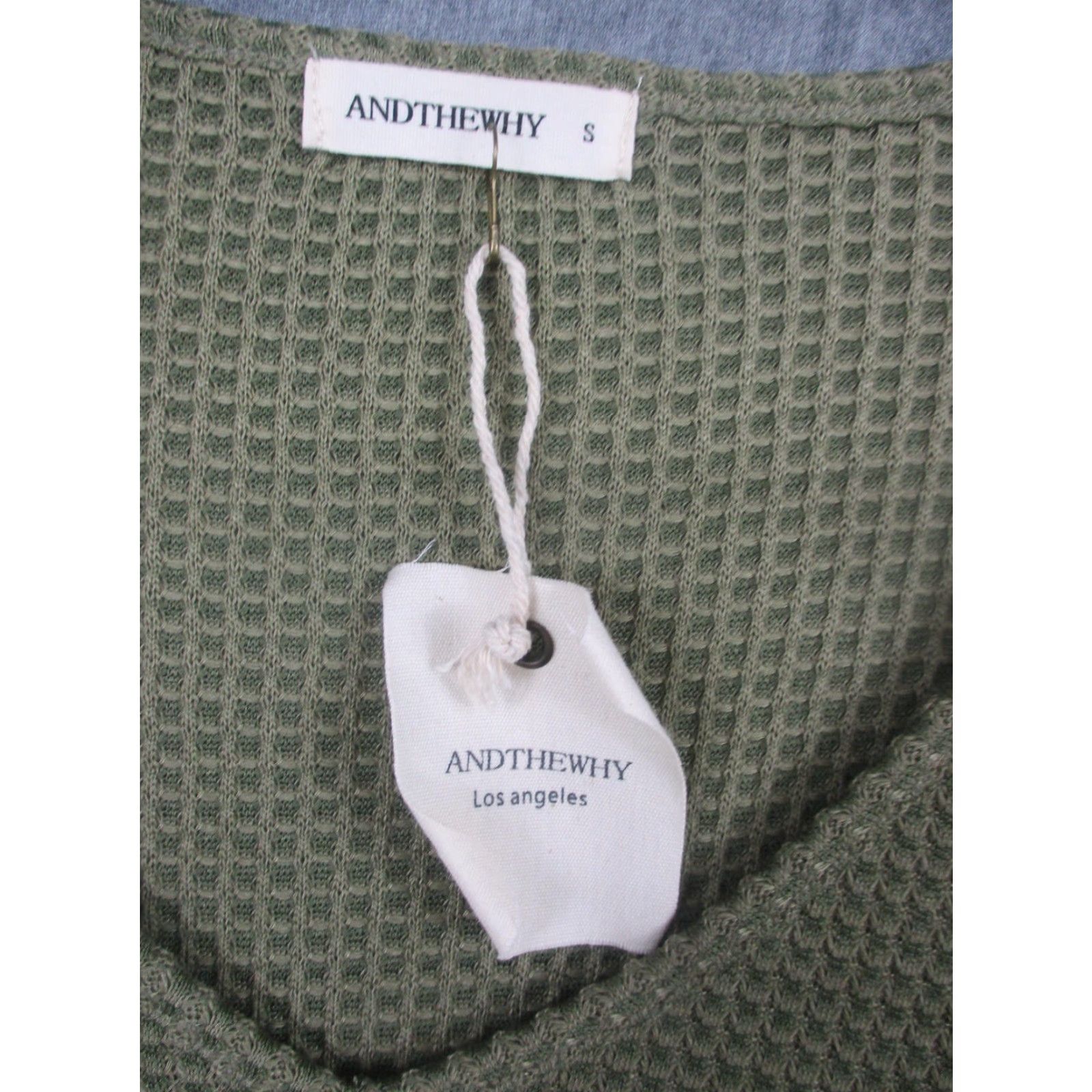 Bell ANDTHEWHY Blouse Tunic Womens Small Green Waffle Knit Bell Sleeve Ruffle Top Size S / US 4 / IT 40 - 2 Thumbnail