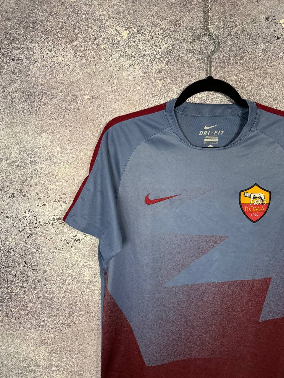 Nike × Vintage Vintage AS Roma 2016/17 Nike Training Pre-Match Jersey Size US M / EU 48-50 / 2 - 3 Thumbnail