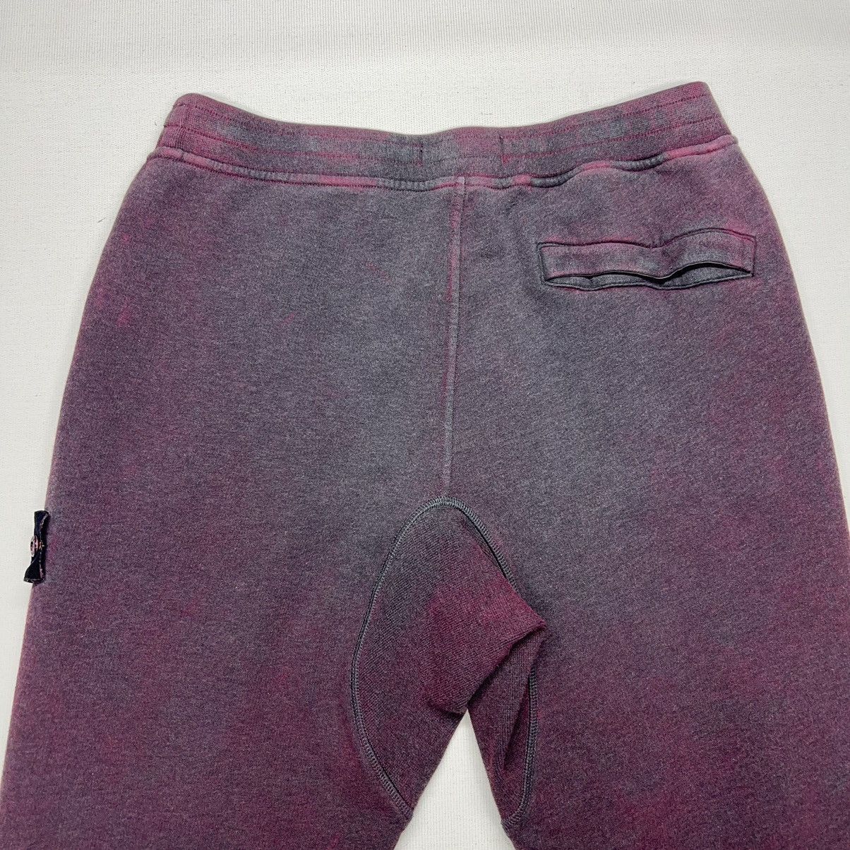 Stone Island Stone Island Sweatpants Purple Joggers Treatment Dyed Dust Size US 32 / EU 48 - 16 Thumbnail