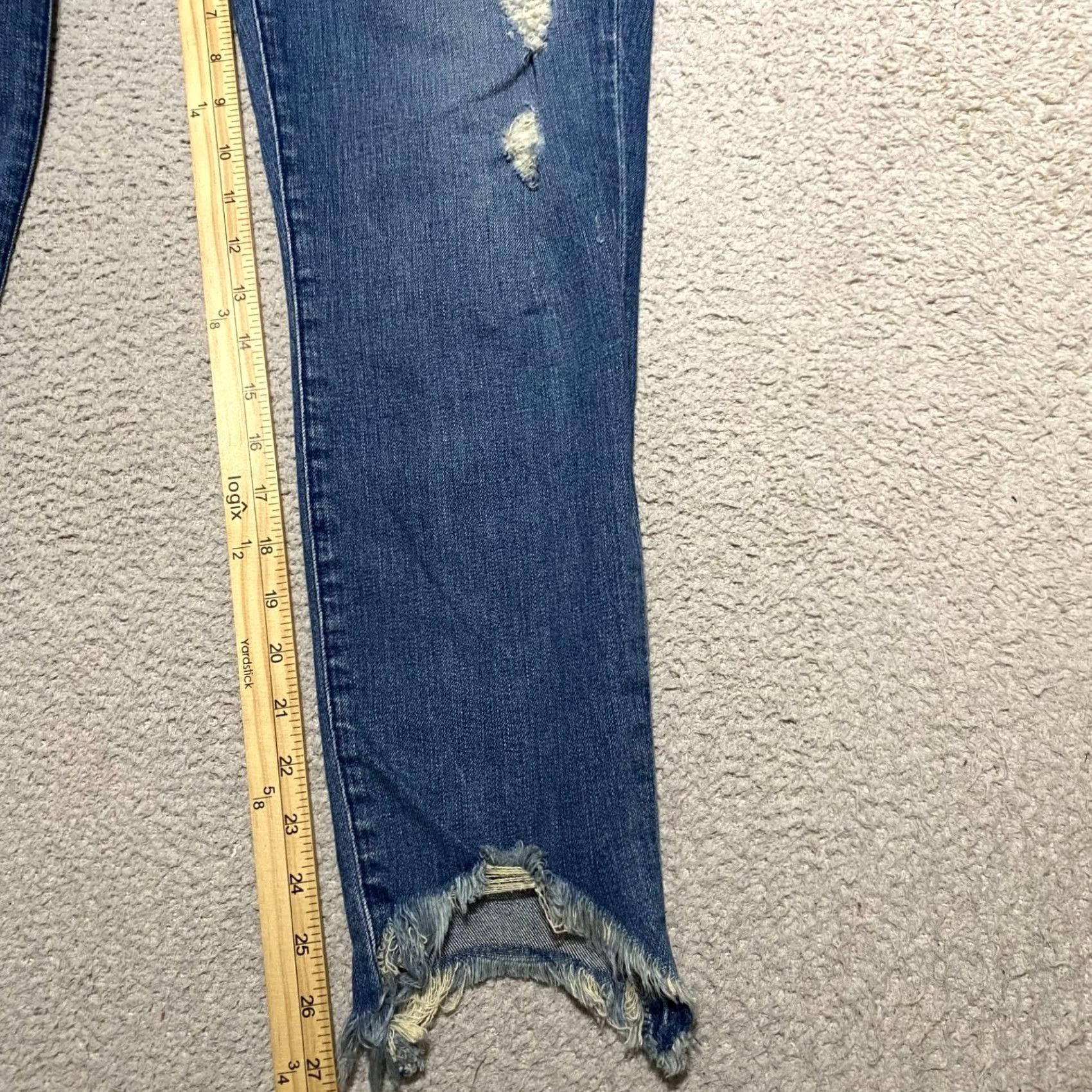 True Religion True Religion Jeans Denim 31 Blue Distressed Skinny 5-Pocket Women's Regular Rise High Rise (31) Wool? Size 24" / US 00 / IT 34 - 7 Thumbnail
