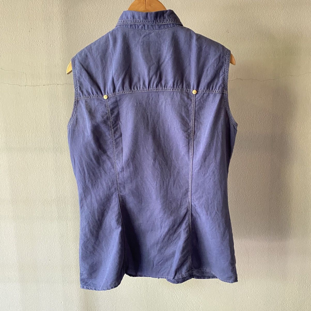 Versace VERSACE Indigo Sleeveless Denim Shirt Size M / US 6-8 / IT 42-44 - 11 Thumbnail