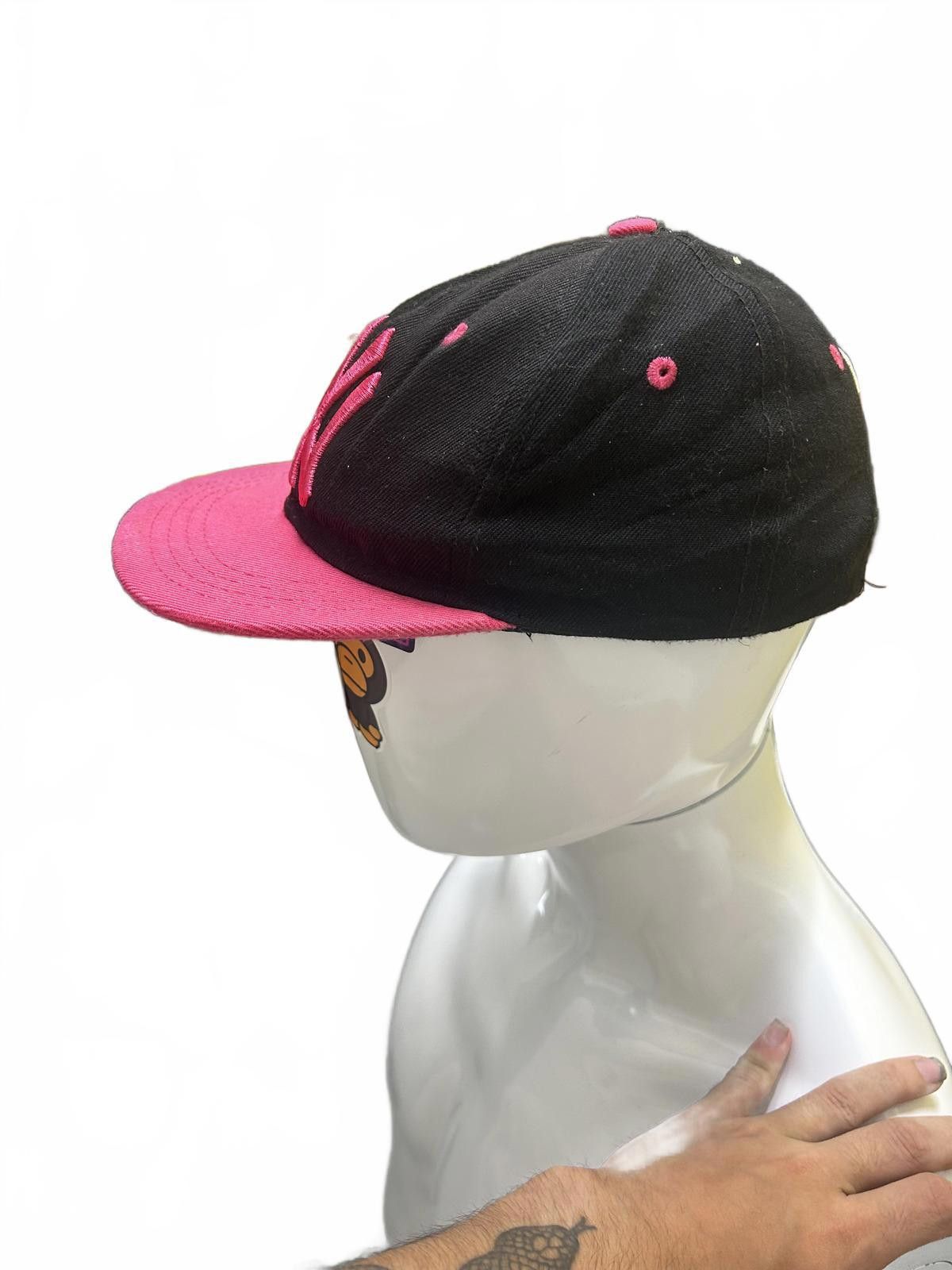 New York Yankees New York Yankees Pink and Black Snapback Cap Size ONE SIZE - 2 Thumbnail