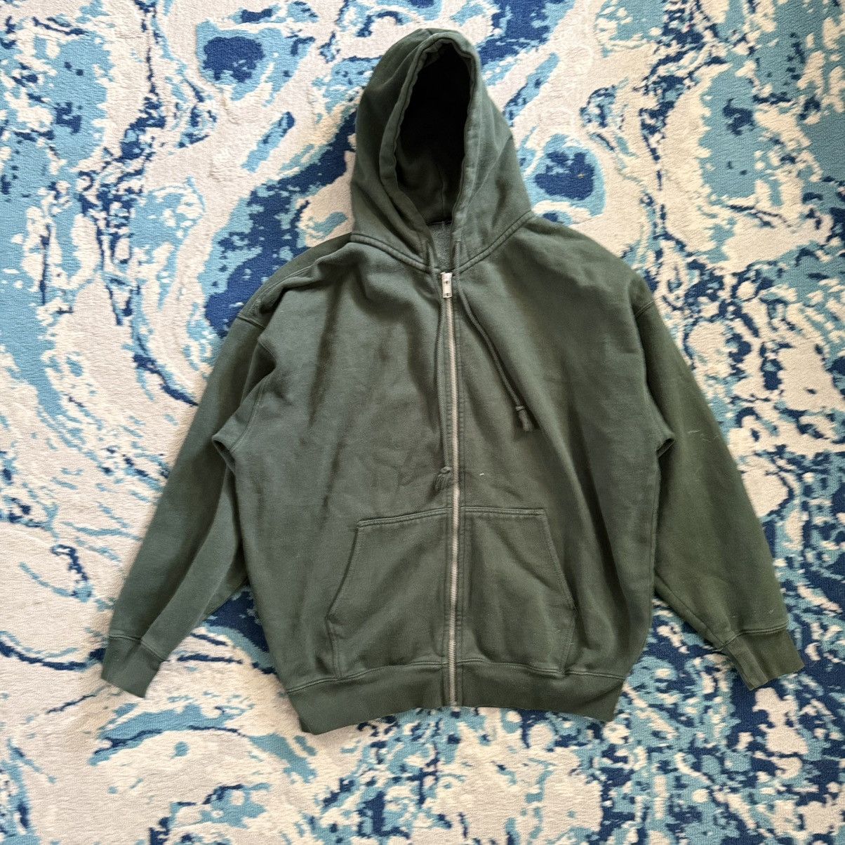Brandy Melville Green oversized brandy mellville zipup Size L / US 10 / IT 46 - 1 Thumbnail
