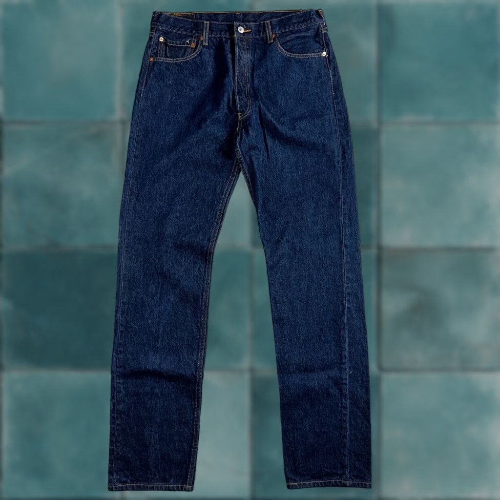 Levi's VINTAGE Levi's 501 Jeans Men Adult Medium Dark Blue 90s Straight Leg Denim Casual Size US 36 / EU 52 - 1 Thumbnail