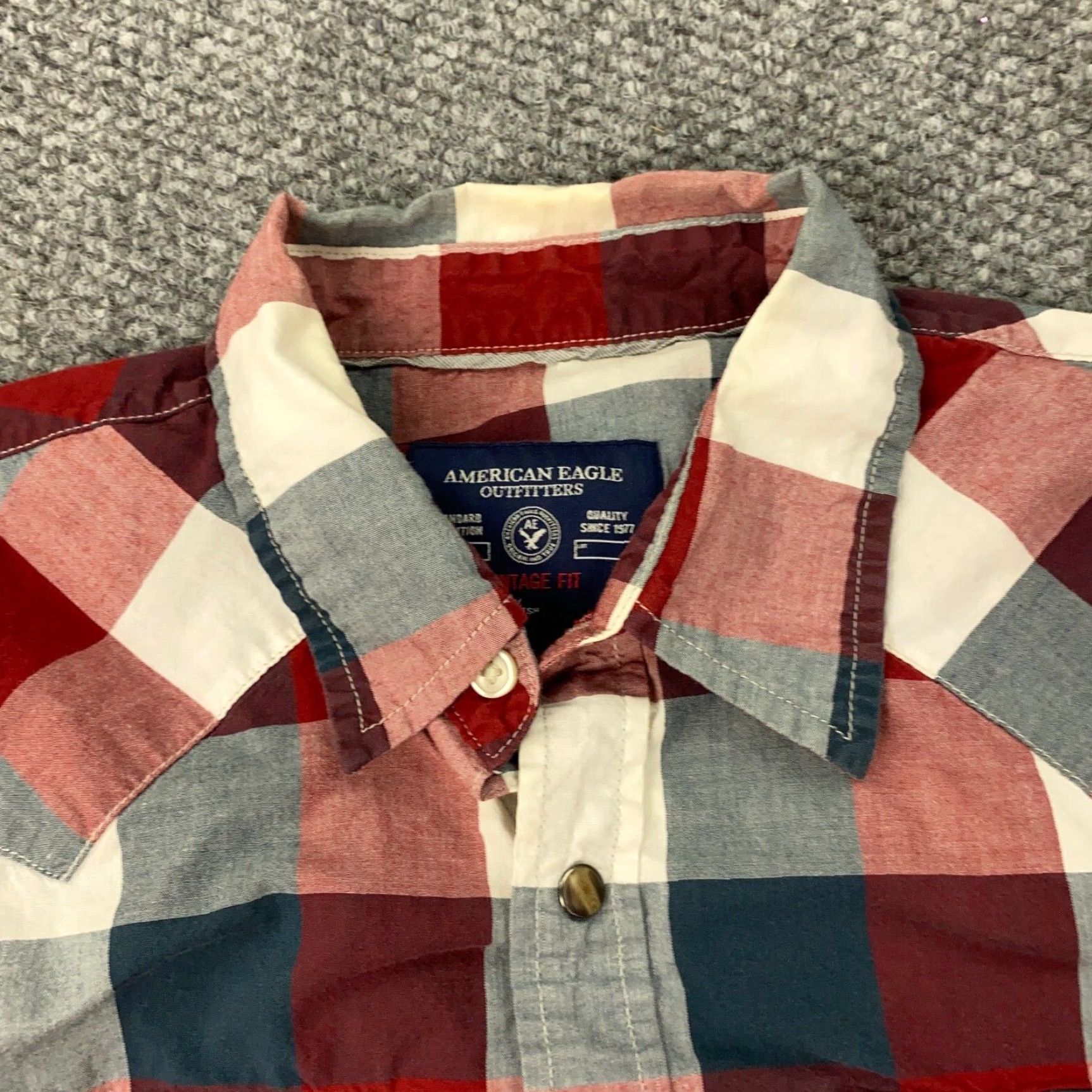 American Eagle Outfitters VINTAGE American Eagle Outfitters Shirt Mens M Red White Blue Plaid Pearl Snap Button-Up Size US M / EU 48-50 / 2 - 2 Thumbnail
