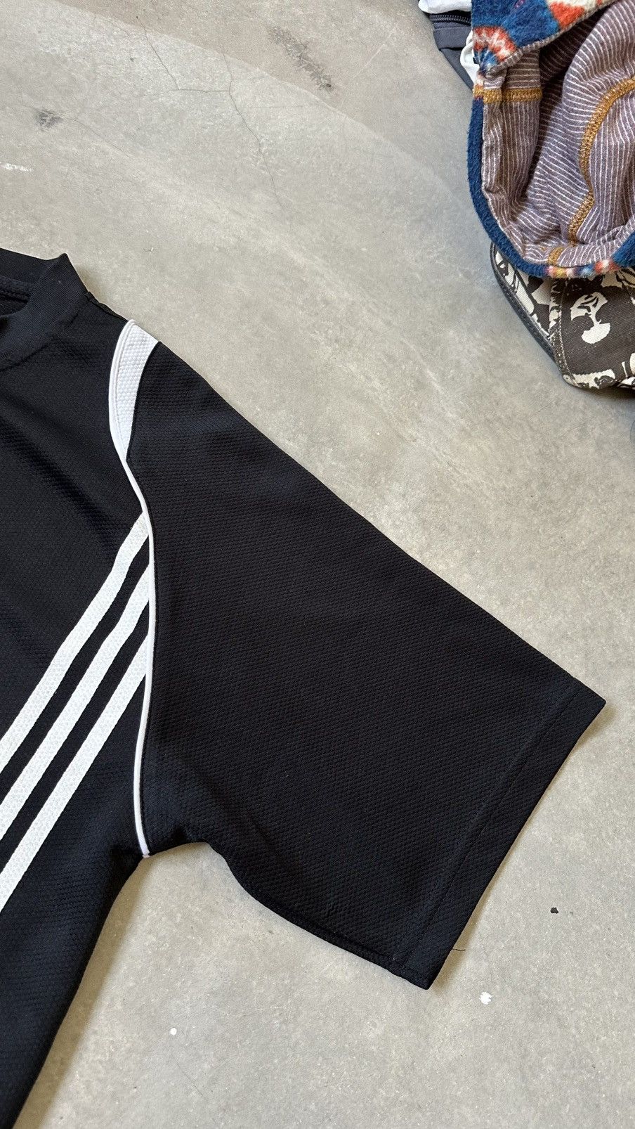 Adidas VINTAGE ADIDAS JERSEY 90S Size US M / EU 48-50 / 2 - 5 Thumbnail