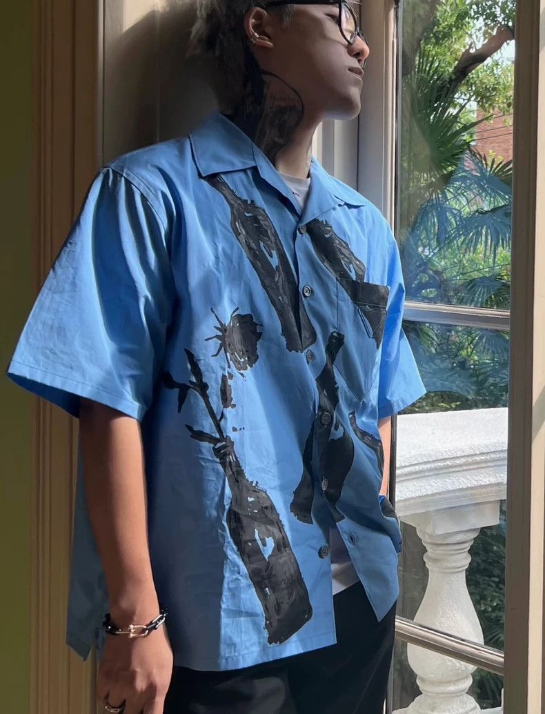 Prada Prada 22ss runway gummed wine and rose Cuban collar shirt Size US L / EU 52-54 / 3 - 8 Thumbnail