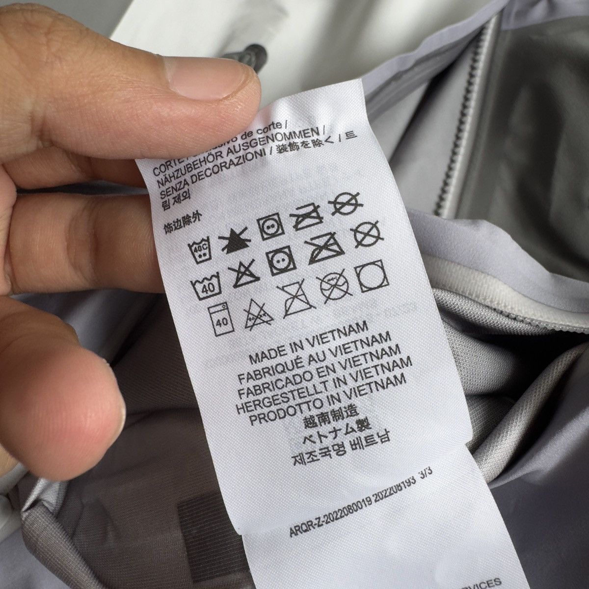 Arc'teryx × Beams Plus Arc'teryx x BEAMS Women's Beta Jacket Tranquil Size S / US 4 / IT 40 - 8 Thumbnail
