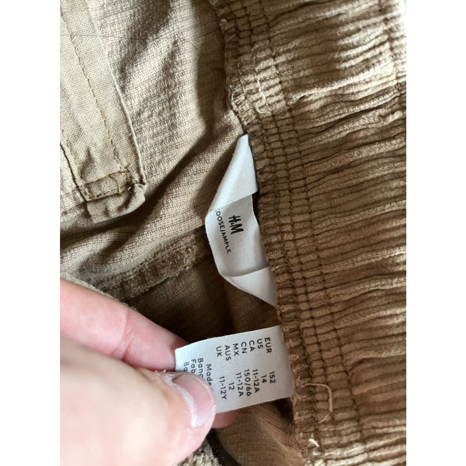H&M H&M Jeans Woman Loose Fit 14 Khaki Corduroy Drawstring Wide-Leg 14 Brown Womens Jeans Corduroy Drawstring H&M Couple Ample 14 Size 36" / US 14 / IT 50 - 5 Thumbnail
