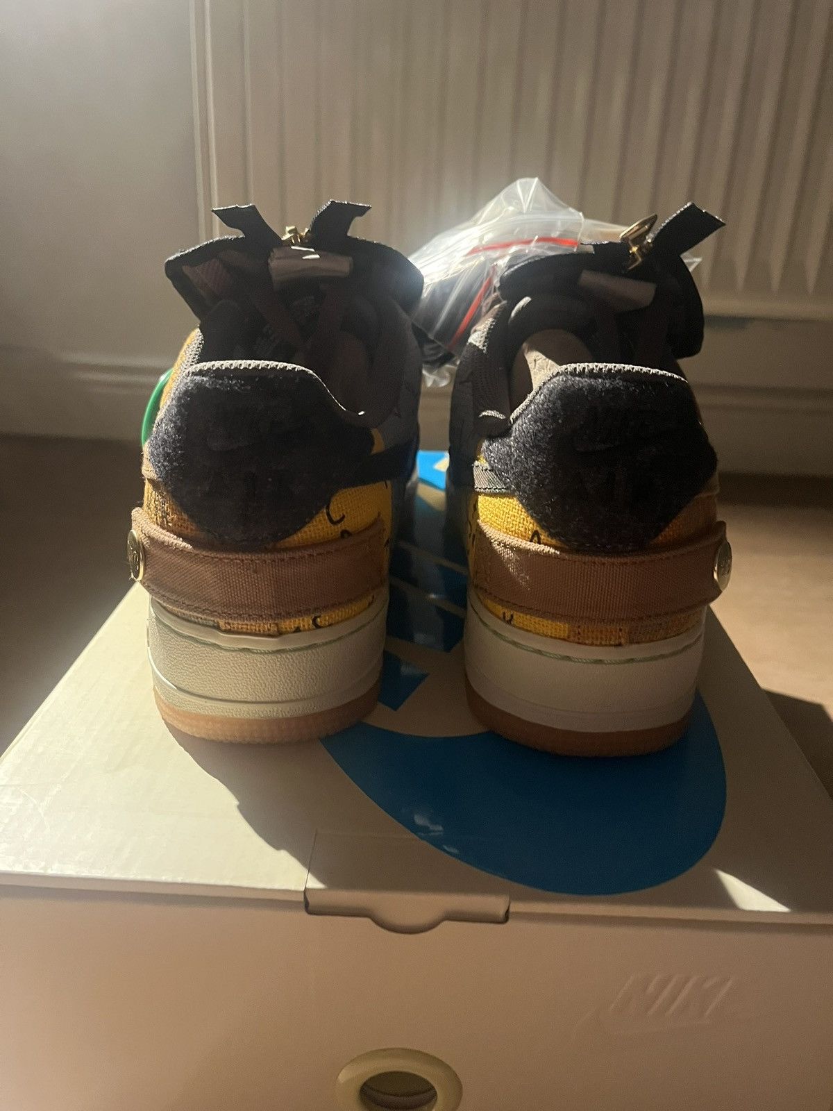 Nike × Travis Scott Nike Air Force 1 Low Travis Scott „Cactus Jack“ Size US 10.5 / EU 43-44 - 4 Thumbnail
