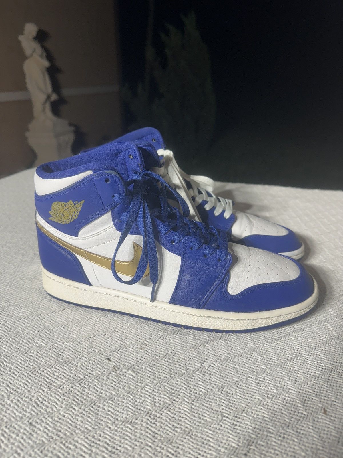 Jordan Brand Jordan 1 Retro Gold Medal Dhoes Size US 10 / EU 43 - 1 Thumbnail