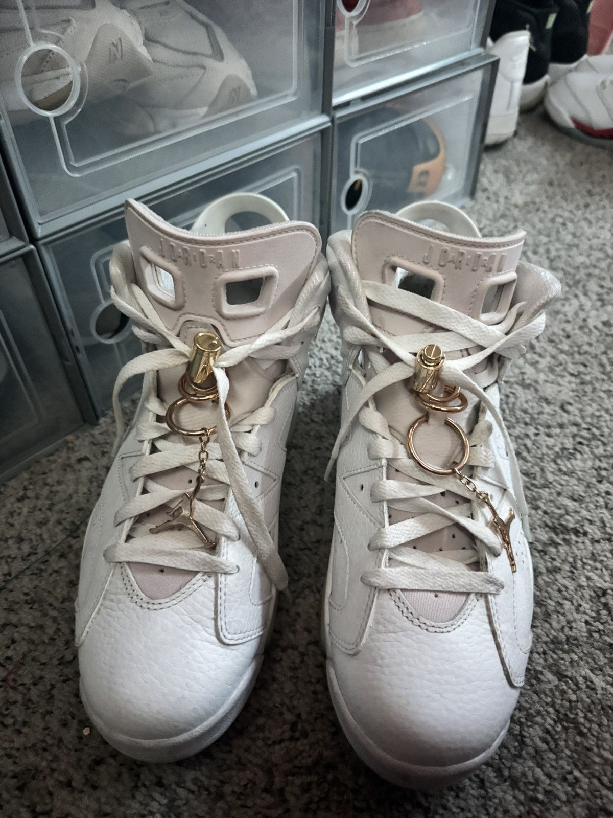 Jordan Brand Womens Air Jordan 6 Retro ‘Gold Hoops’ Size US 9 / IT 39 - 1 Thumbnail