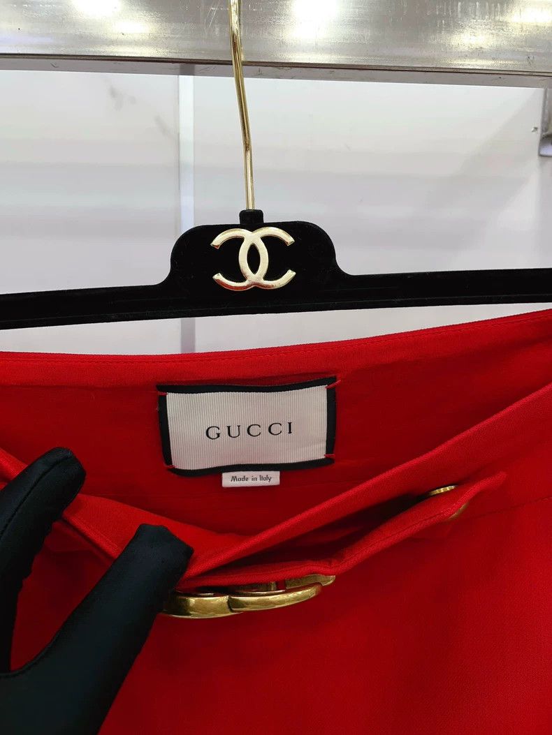 Gucci Gucci Red double G gold buckle wool silk skirt 2504-Nextarr Size 25" / US 0 / IT 36 - 7 Thumbnail