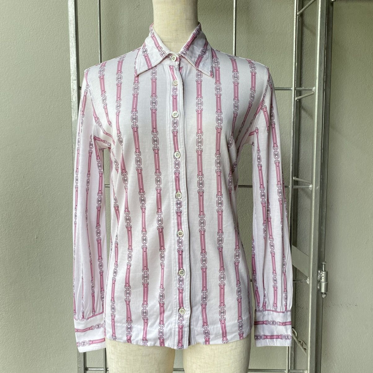 Celine Vintage Celine Pink Chain Print Shirt Size S / US 4 / IT 40 - 3 Thumbnail