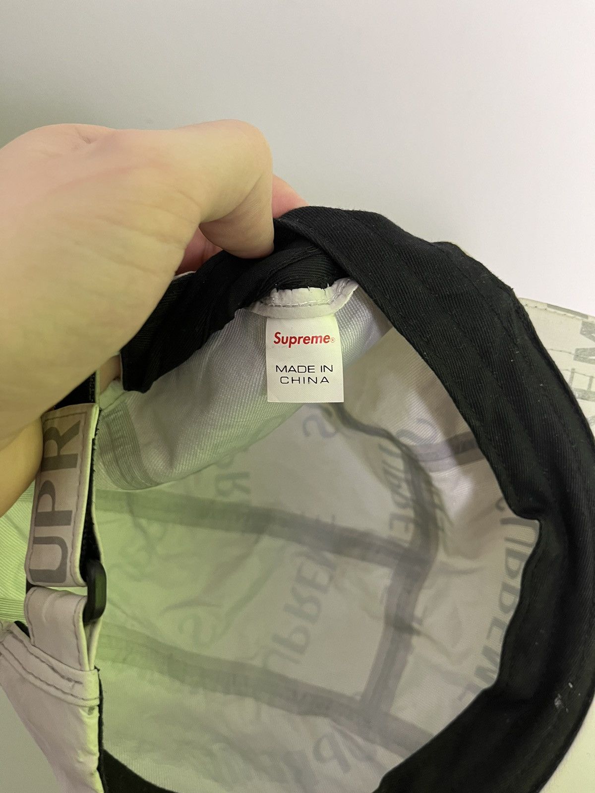 Supreme Supreme hat reflective Size ONE SIZE - 9 Thumbnail