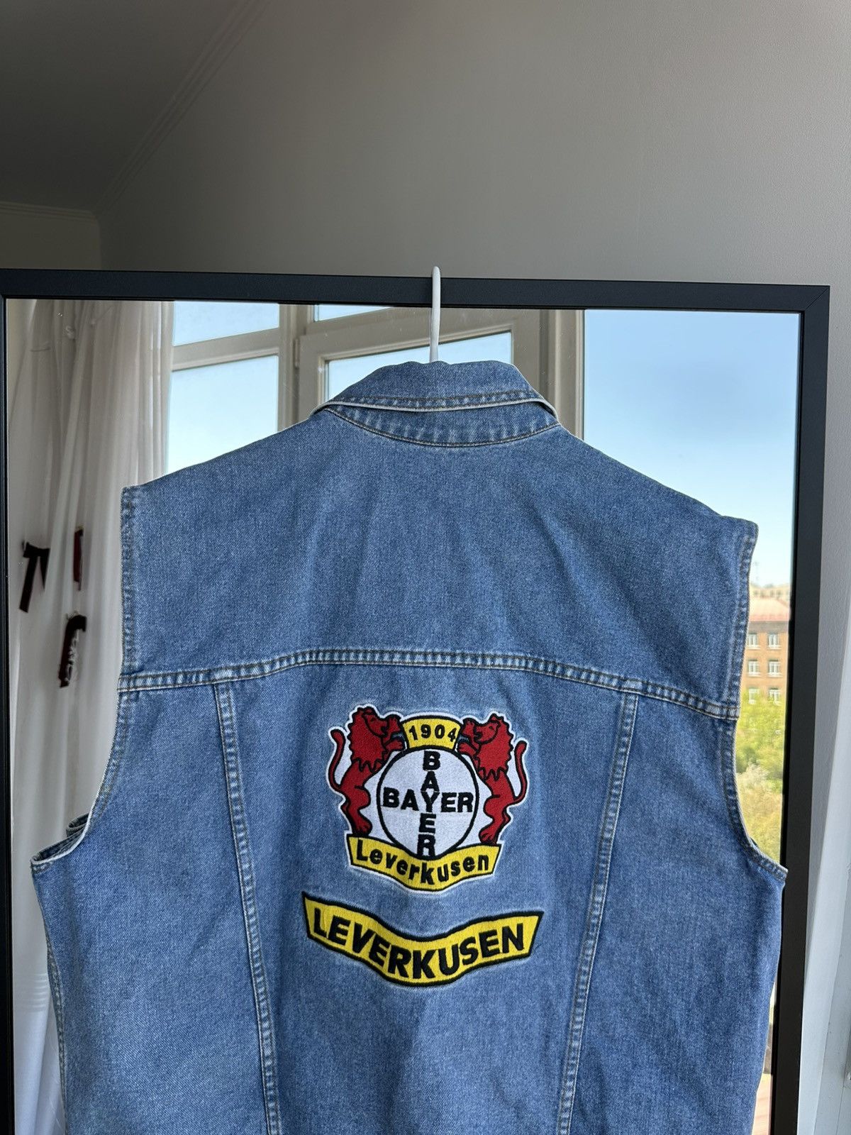 Other Vintage Bayer Leverkusen Football 90s Denim Vest Sz L Size US L / EU 52-54 / 3 - 4 Thumbnail